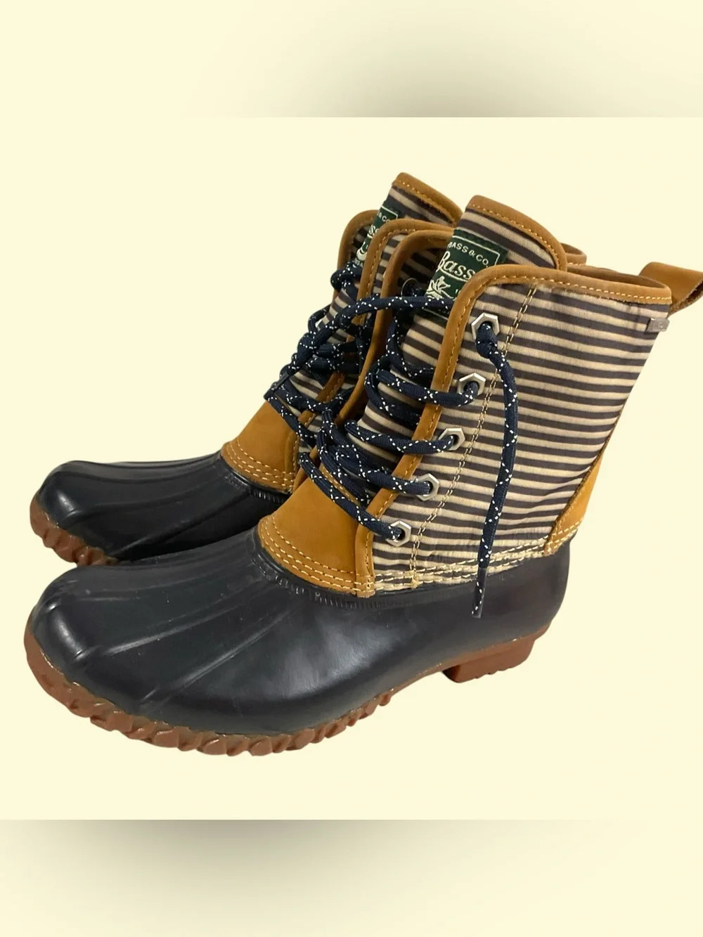 G.H. Bass & Co. Women's Daisy Rain Boot Size 7M